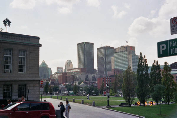montreal_tall_buildings